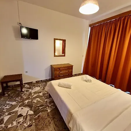 Alexandra 6 Apartment *
