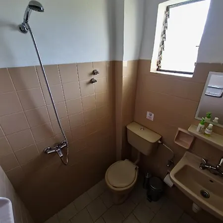 Apartment Alexandra 6 *